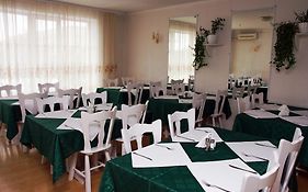 Kyiv Hotel
